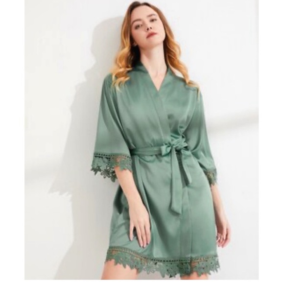 Seline Lounge Robe Elegant Green Lace Trim Robe Size 3X - Picture 1 of 7